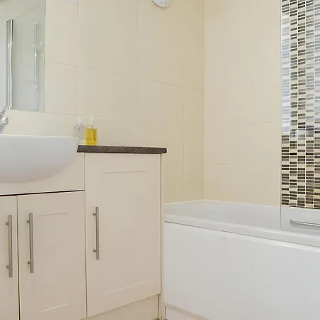 Apartament Brigham Farm *